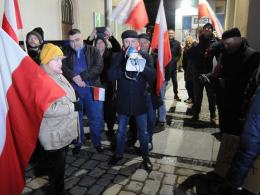 Protest pod opolską TVP. "Zamach na rzetelne, polskie, wolne media"