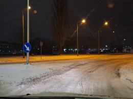 Trudne, zimowe warunki na opolskich drogach. Gdzie są służby?
