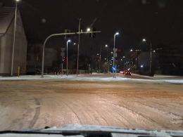 Trudne, zimowe warunki na opolskich drogach. Gdzie są służby?