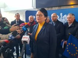Flaga Unii Europejskiej wróciła na Urząd Wojewódzki w Opolu