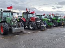 Trwa strajk przejazdowy rolników w 11 powiatach województwa