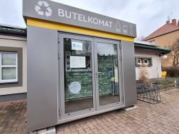 Butelkomaty przyjęły się w Opolu dobrze, jednak komercyjne urządzenia są dużą konkurencją