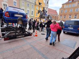 Dachowało dziesiątki osób. Na szczęście - to tylko symulacja, by szerzyć świadomość