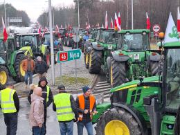 Trwa opolski strajk rolników. Utrudnienia na drogach