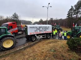 Trwa opolski strajk rolników. Utrudnienia na drogach