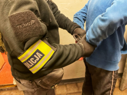 Włamywacze recydywiści w rękach policjantów