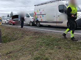 Zderzenie 4 samochodów na DK 45 w Bierdzanach