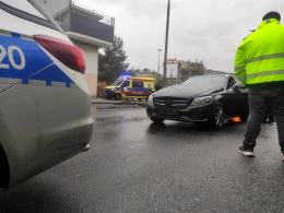 Potrącenie rowerzysty na rondzie w Opolu