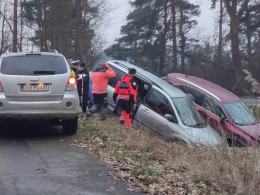 Kolizja trzech samochodów na ulicy Strzeleckiej (DK94)