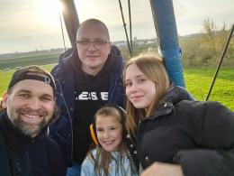 Podniebny Uśmiech: Podniebna przygoda dla dzieci z domów dziecka