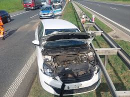 Kolizja na autostradzie A4. Kierowca pod wpływem środka odurzającego