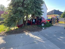Wypadek w Michalicach - dwie młode osoby w szpitalu