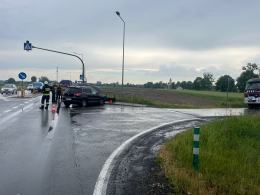Wypadek na DK 45 w Jełowej: jedna osoba poszkodowana