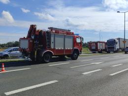 Zderzenie trzech pojazdów na Częstochowskiej. 11-latek zabrany do szpitala