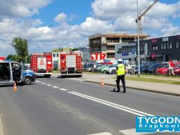Potrącenie 79-letniego rowerzysty w Krapkowicach. Na miejscu lądował LPR