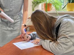 Ósmoklasiści poznali dziś swoje wyniki egzaminów