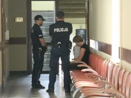 Ruszył proces w sprawie zabójstwa dwójki dzieci nożem do tapet w Opolu-Czarnowąsach