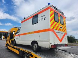 Wypadek karetki na autostradzie A4 w Katowicach