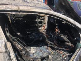 Auto stanęło w płomieniach. Akcja gaśnicza w miejscowości Pokój