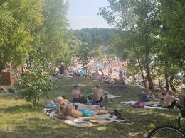 Szukasz ochłody na Bolko? Uważaj, gdzie parkujesz samochód