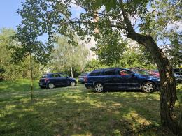 Szukasz ochłody na Bolko? Uważaj, gdzie parkujesz samochód