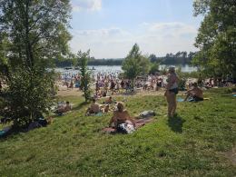Szukasz ochłody na Bolko? Uważaj, gdzie parkujesz samochód