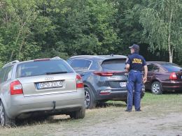 Szukasz ochłody na Bolko? Uważaj, gdzie parkujesz samochód
