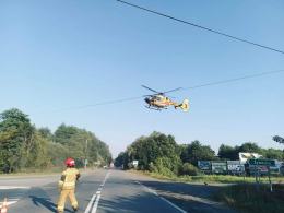 Wypadek na skrzyżowaniu K45 i W416: Rowerzystka potrącona przez ciężarówkę