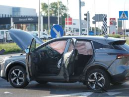 Wypadek na skrzyżowaniu Pużaka i Sosnkowskiego w Opolu - jedna osoba poszkodowana