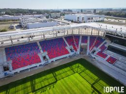 Krzesełka już zdobią trybuny Stadionu Opolskiego