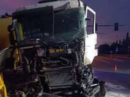 Zderzenie dwóch tirów w Strzelcach Opolskich. O mały włos od tragedii