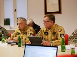Konferencja sztabu kryzysowego z udziałem ministra Tomasza Siemoniaka
