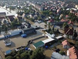 Przygotowania i ewakuacje. Trudna sytuacja w Lewinie i Nysie