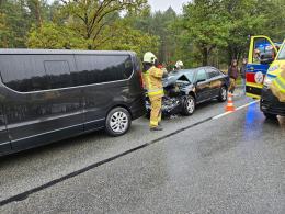 Karambol czterech pojazdów na DK45 w Trzebiszynie. Droga już przejezdna