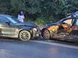 Kolizja dwóch BMW na ul. Ozimskiej - jedna osoba poszkodowana