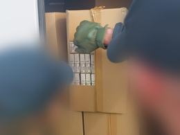 Opolska KAS udaremniła przemyt prawie miliona sztuk papierosów