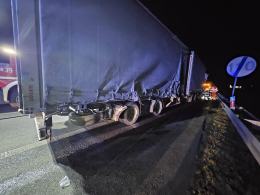 Zderzenie dwóch ciężarówek na autostradzie A4