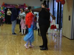 Dziś obchodzimy Światowy Dzień Wcześniaka - Bal Wcześniaka w klimacie "Dookoła świata"