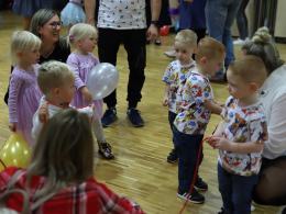 Dziś obchodzimy Światowy Dzień Wcześniaka - Bal Wcześniaka w klimacie "Dookoła świata"