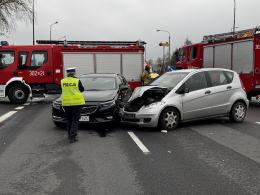 Nie udzielił pierwszeństwa przejazdu. Dwie kobiety trafiły do szpitala