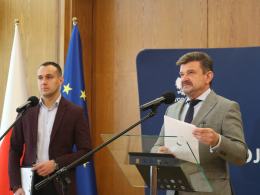 Rządowe wsparcie dla powodzian: środki na zasiłki już na kontach gmin