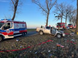 Zderzenie dwóch pojazdów na DK38 - utrudnienia w ruchu