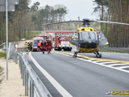 Wypadek na DK 39 w Igłowicach - dwie osoby poszkodowane. Droga zablokowana