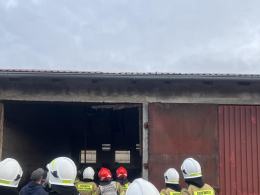 Pożar w chlewni w Radoszowach - większość zwierząt uratowana