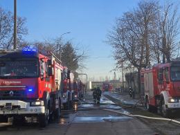 Pożar w zakładzie produkującym materace w Prudniku