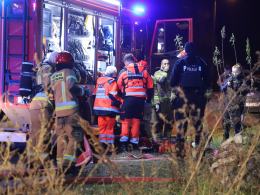 Pożar domu jednorodzinnego na ul. Grzybowej w Opolu: dwie osoby poszkodowane