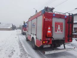 Pożar stolarni w Chrząstowicach: 6 zastępów straży w akcji