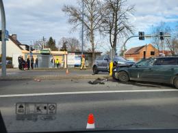 Wypadek na Ozimskiej - 38-latek trafił do szpitala