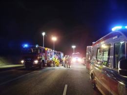 Wypadek na A4 - zderzenie czterech pojazdów, dwie osoby w szpitalu
