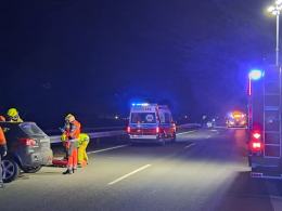 Wypadek na A4 - zderzenie czterech pojazdów, dwie osoby w szpitalu